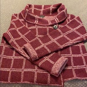 Fantastic fall sweater by Carole Little